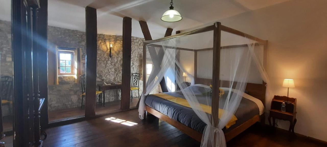 Le Fort D'Issigeac Chambres D'Hotes エクステリア 写真