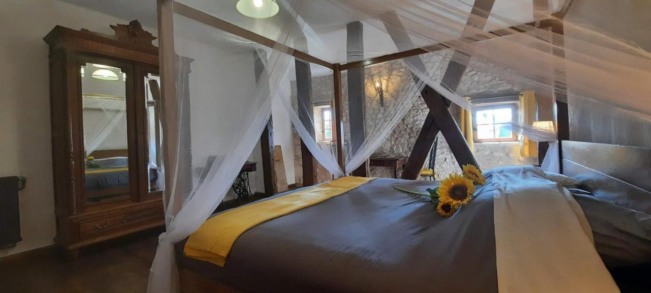 Le Fort D'Issigeac Chambres D'Hotes エクステリア 写真